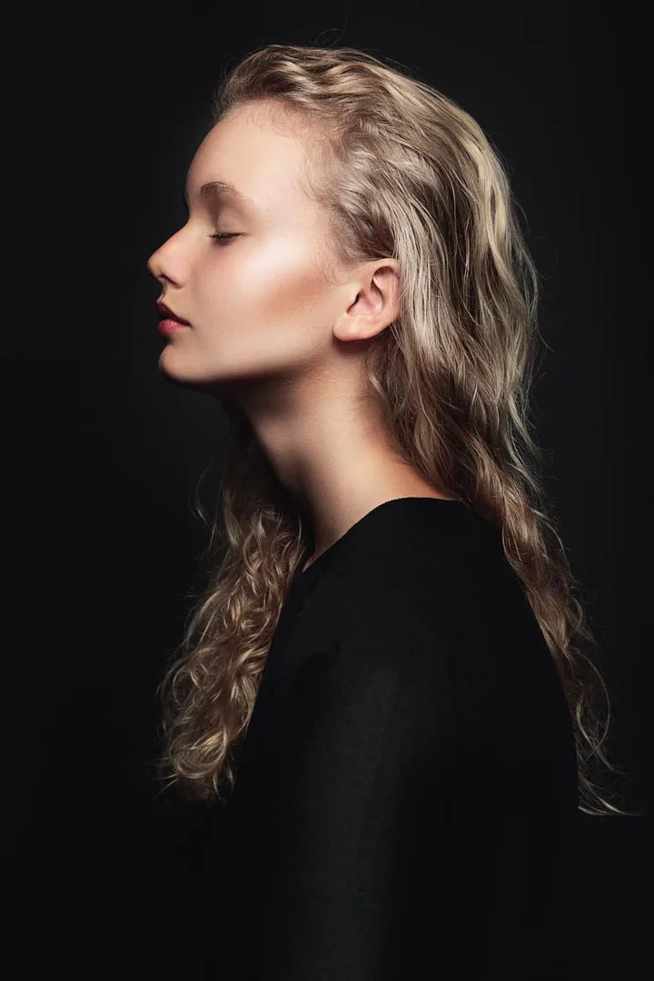Book de modelo Maëlla Conte en Valencia - Foto 1
