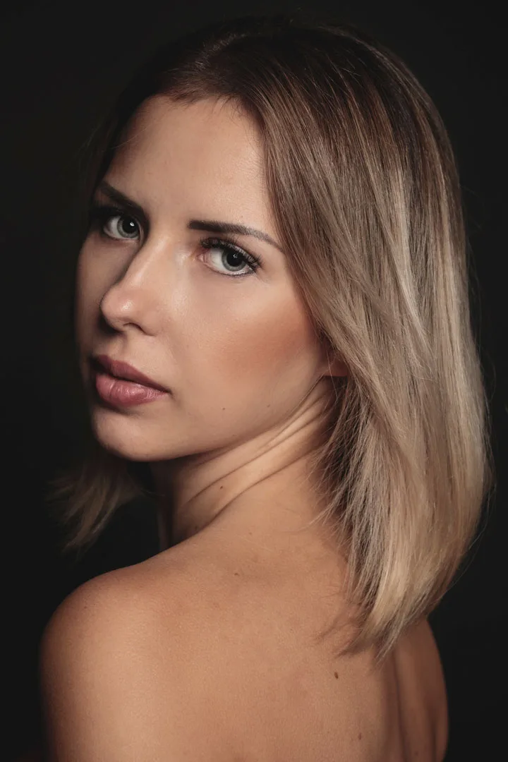 Book de modelo Khrystyna Karasenko en Valencia - Foto 1