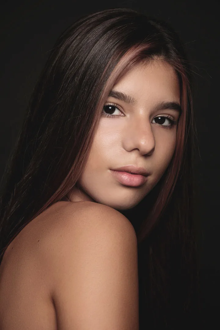 Book de modelo Xhesika Xhaka en Valencia - Foto 1