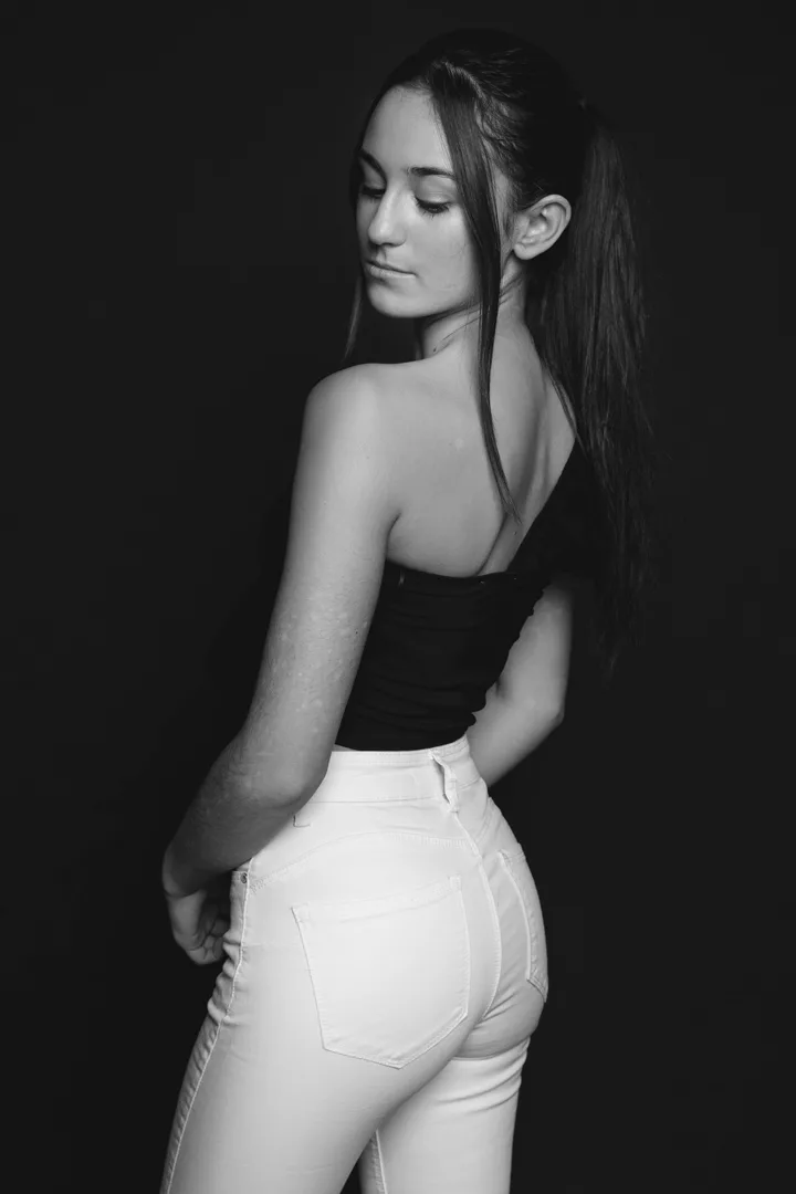 Book de modelo Paula Antón en Valencia - Foto 2