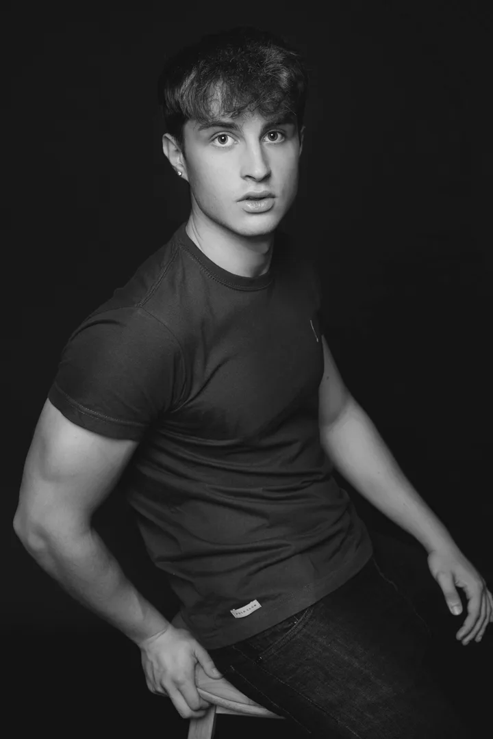 Book de modelo Aleix Galán en Valencia - Foto 2