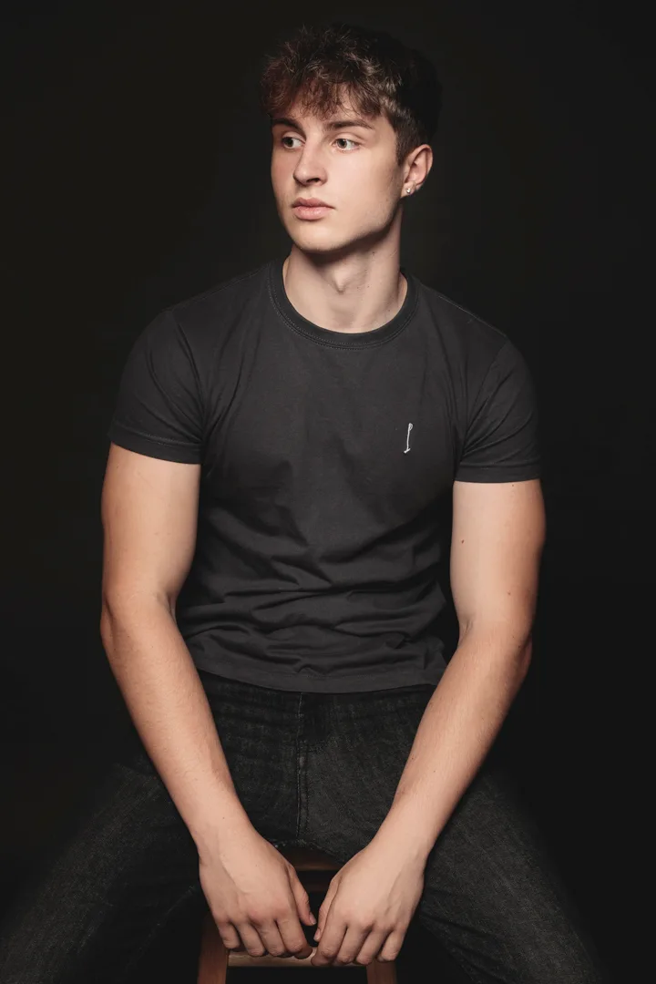 Book de modelo Aleix Galán en Valencia - Foto 3