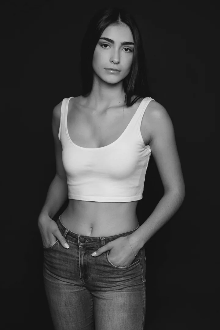Book de modelo Aitana Tatay en Valencia - Foto 4