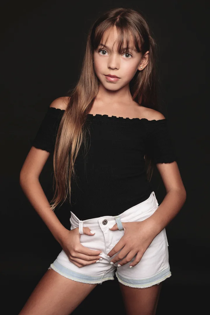 Book de modelo Ainoha Ziliani en Valencia - Foto 3