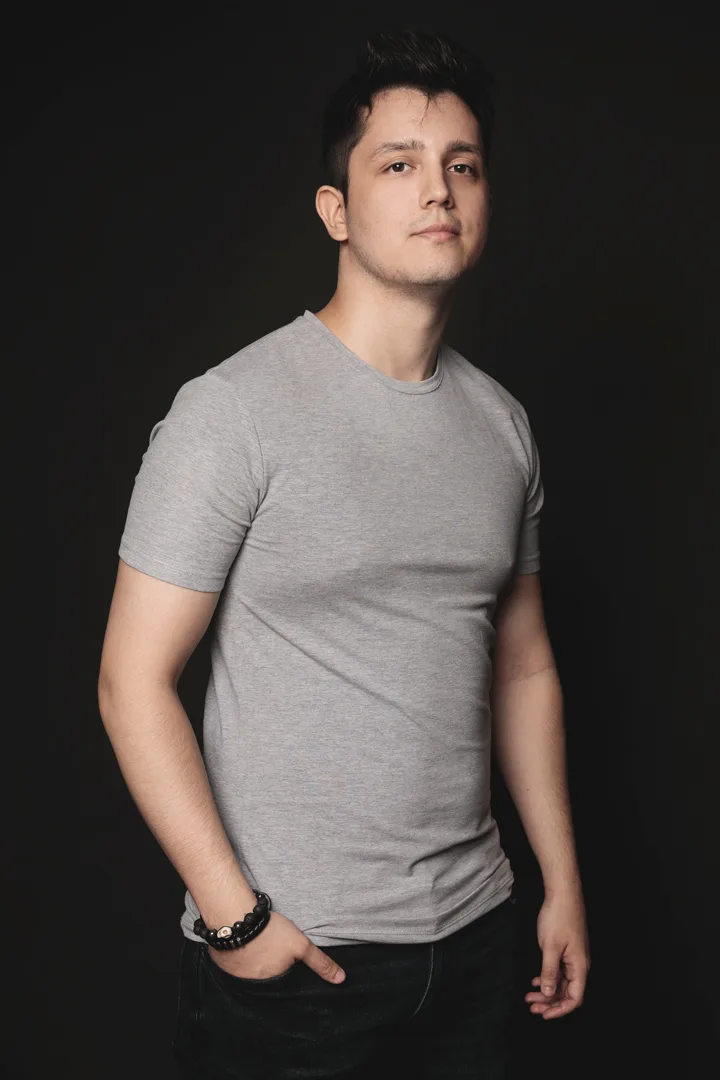 Book de modelo Brayan Rojas en Valencia - Foto 1