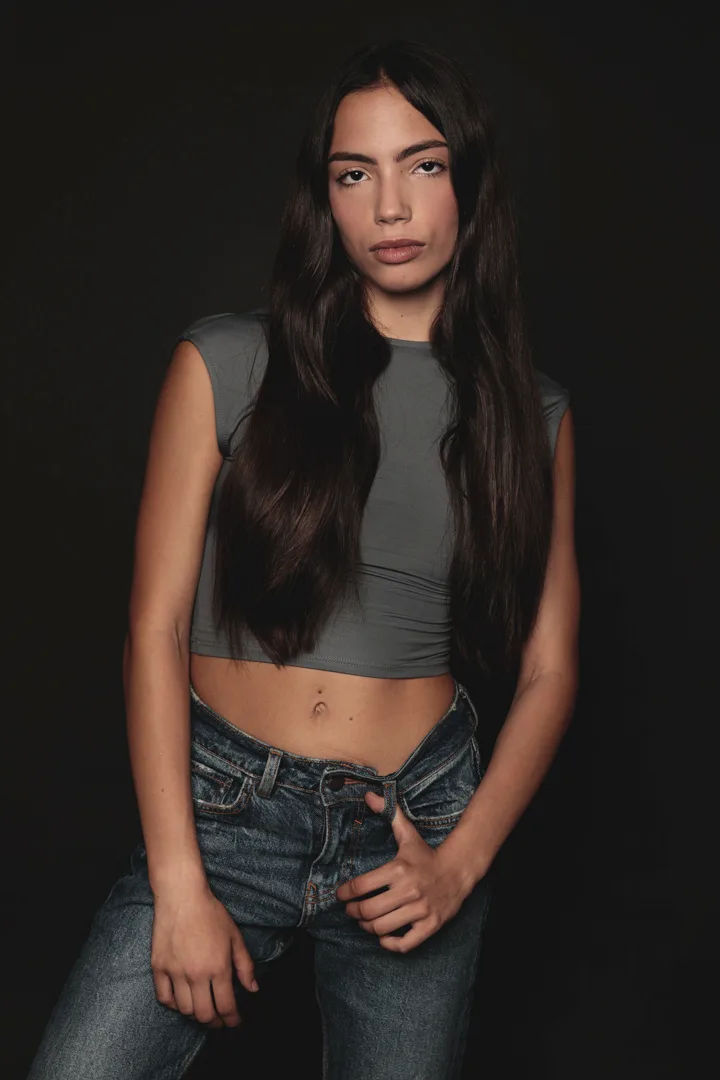 Book de modelo Saray Parigou en Valencia - Foto 3