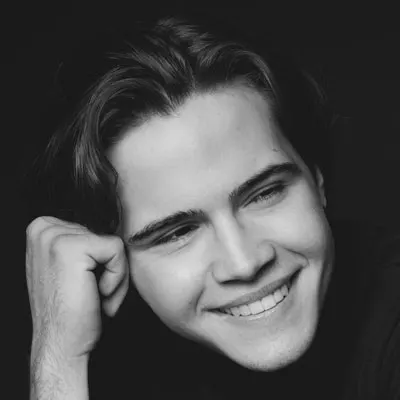 Alexandru George, modelo en Valencia