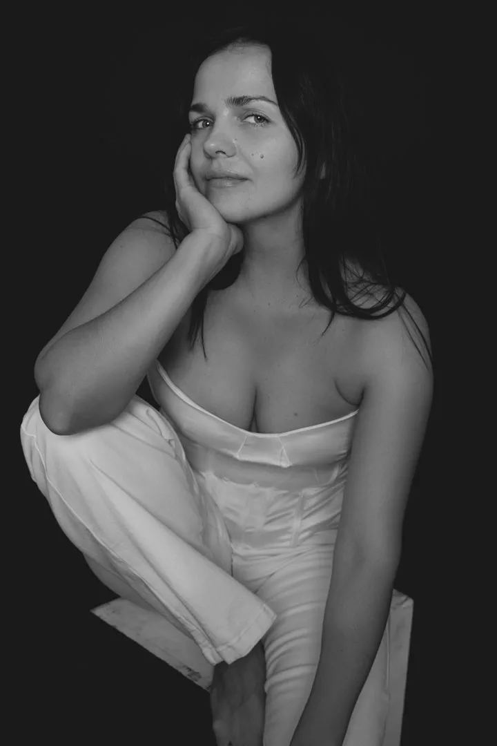 Book de modelo Malvina Halunka en Valencia - Foto 2